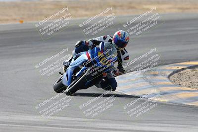 media/Feb-07-2025-CVMA Friday Practice (Fri) [[7034960ba2]]/2-Racer 2/Session 3 (Turn 8)/